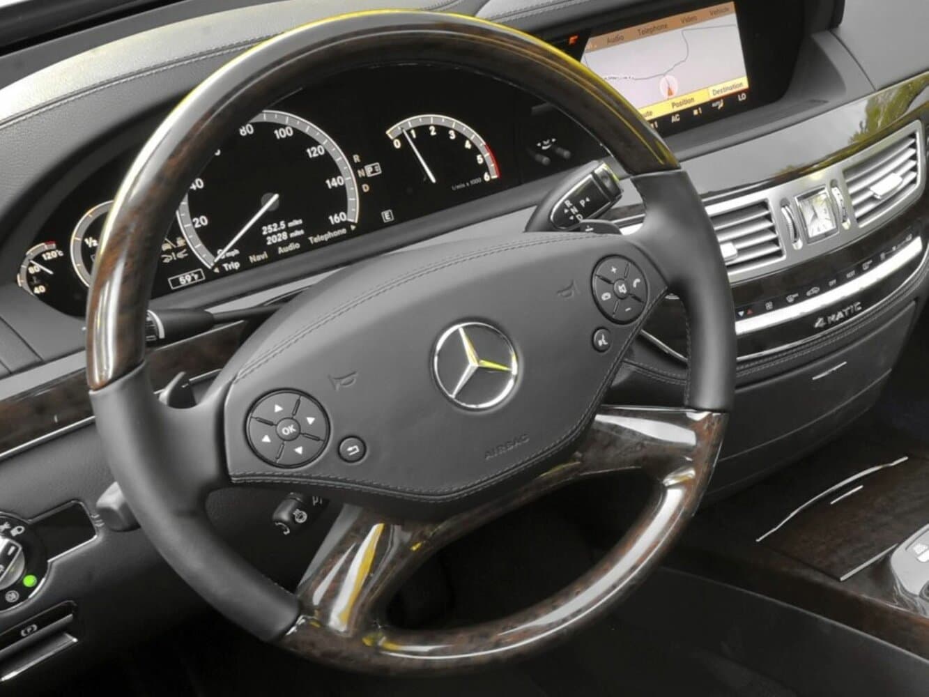 Mercedes-Benz S-Class V (W221) Рестайлинг Лимузин Pullman, фото 6