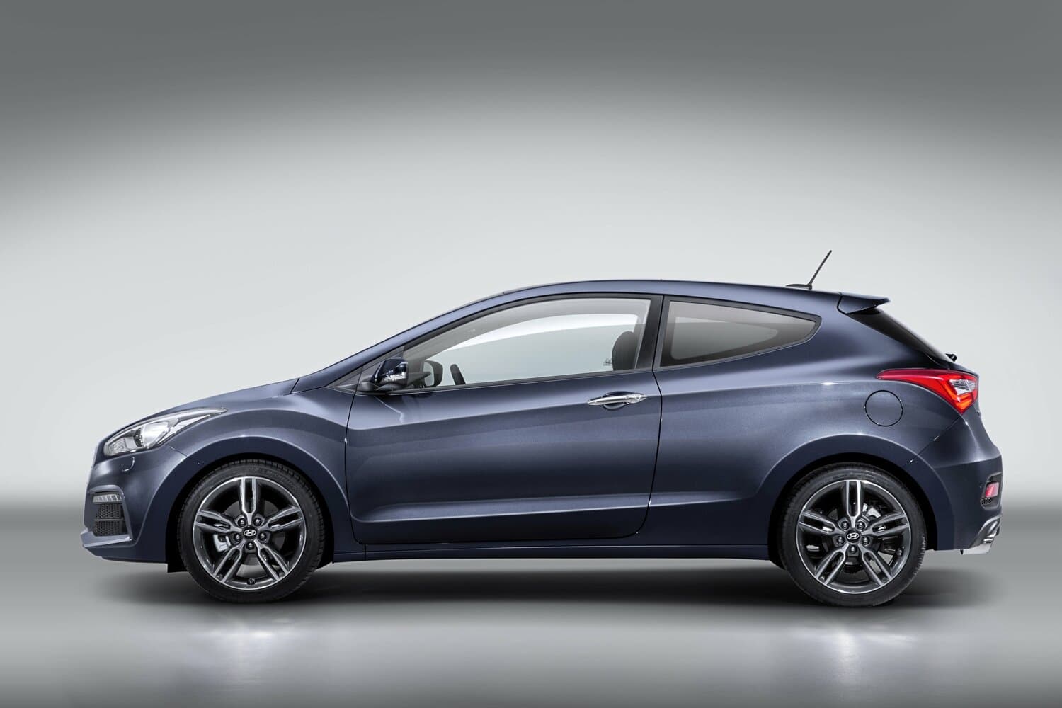 Hyundai i30 II Рестайлинг Хэтчбек 3 дв., фото 2