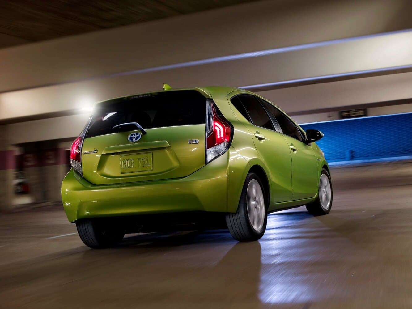 Toyota Prius c I Рестайлинг Хэтчбек 5 дв., фото 4