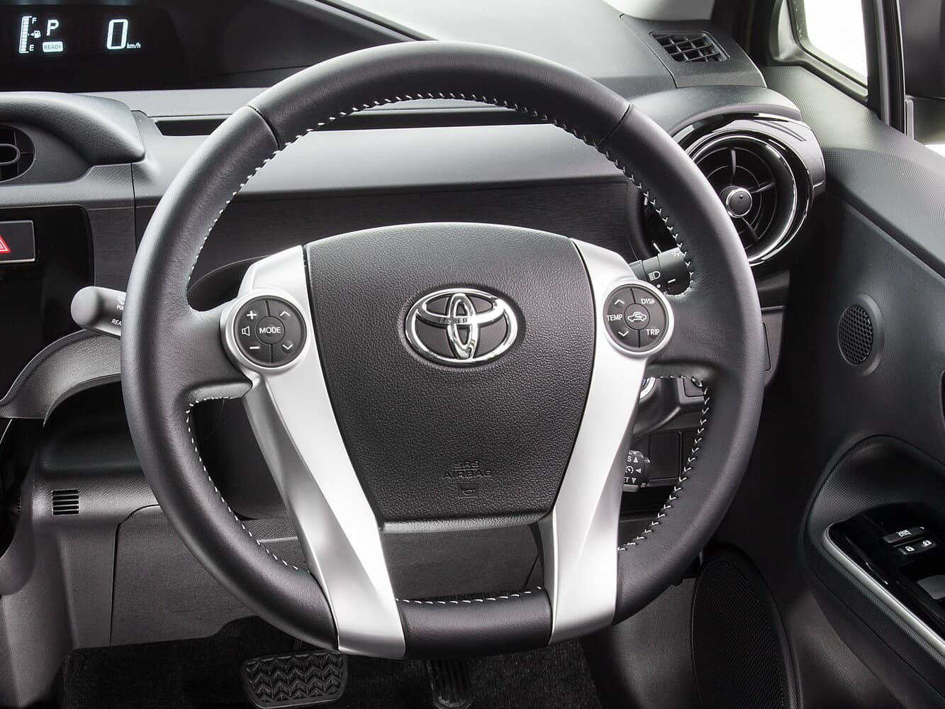 Toyota Prius c I Рестайлинг Хэтчбек 5 дв., фото 8