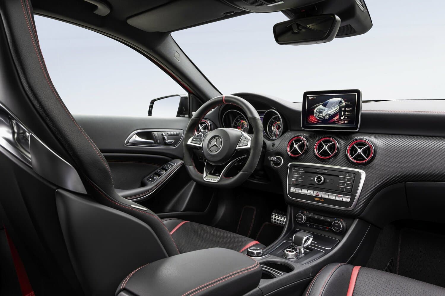 Mercedes-Benz A-Class AMG I (W176) Рестайлинг Хэтчбек 5 дв., фото 6