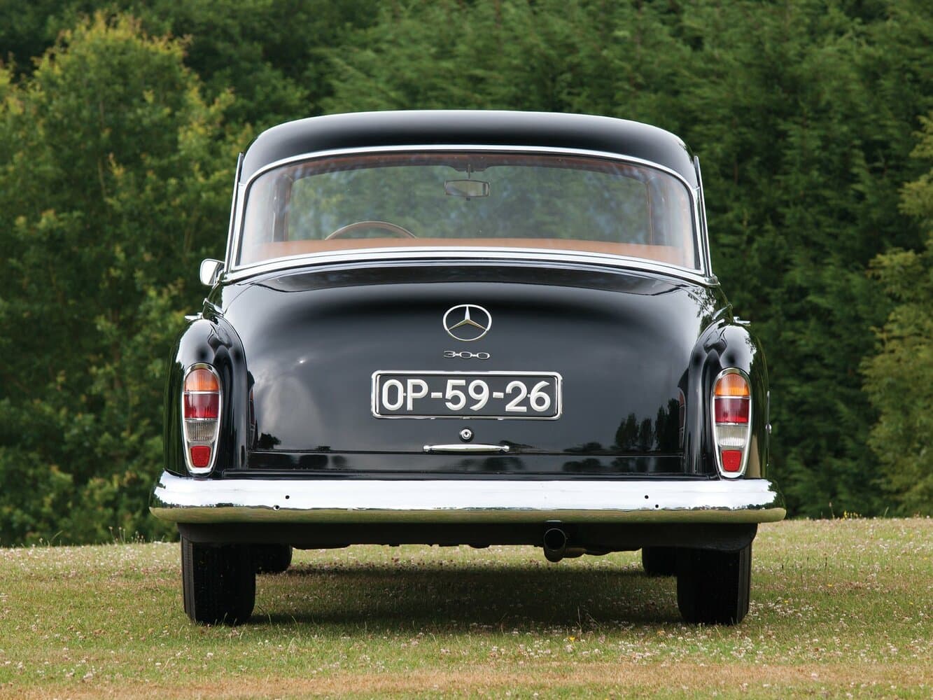 Mercedes-Benz W189  Седан, фото 4