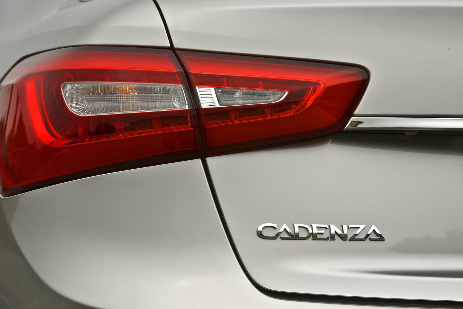 Kia Cadenza I Рестайлинг Седан, фото 15