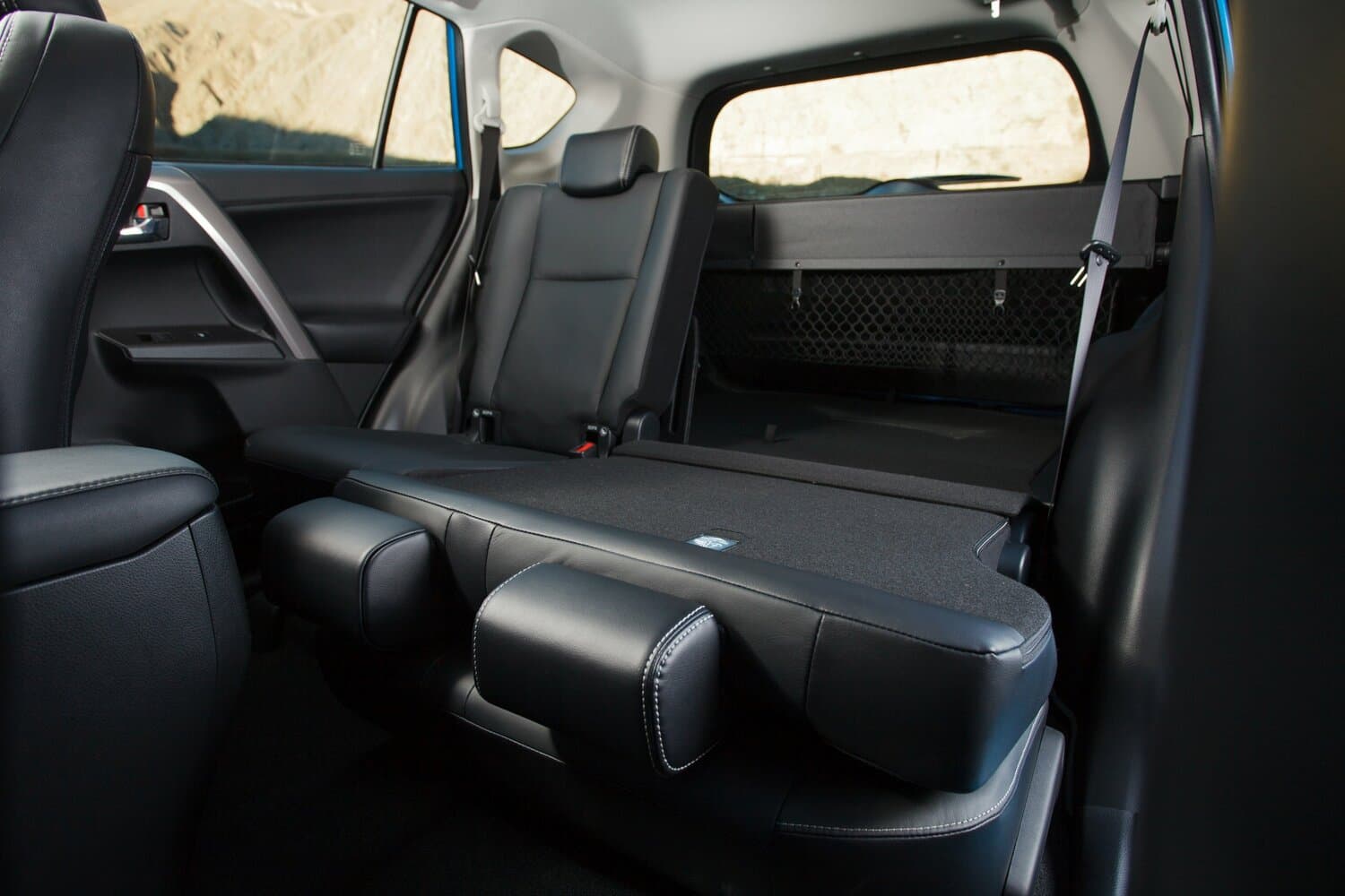 Toyota RAV4 IV (XA40) Рестайлинг Внедорожник 5 дв., фото 12