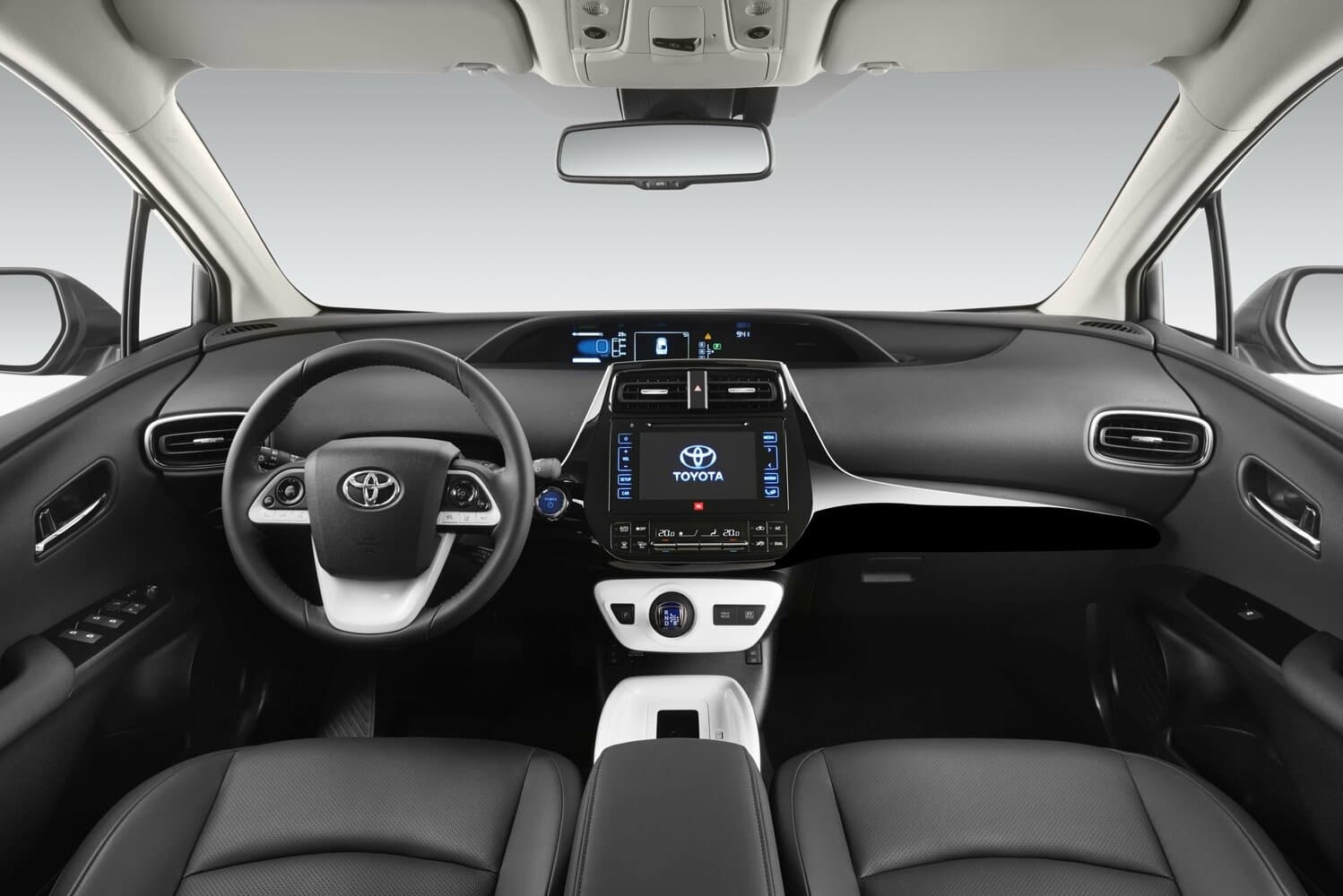 Toyota Prius IV (XW50) Лифтбек, фото 6