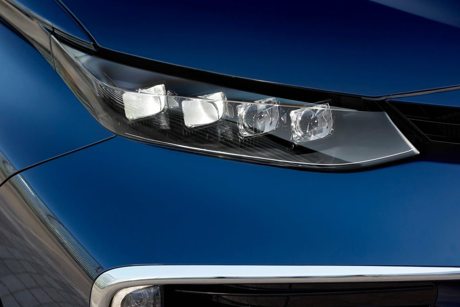 Toyota Mirai I Седан, фото 15