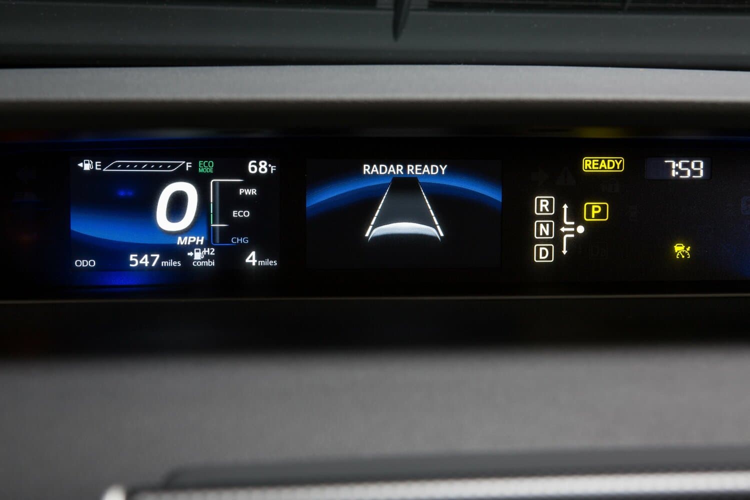 Toyota Mirai I Седан, фото 9