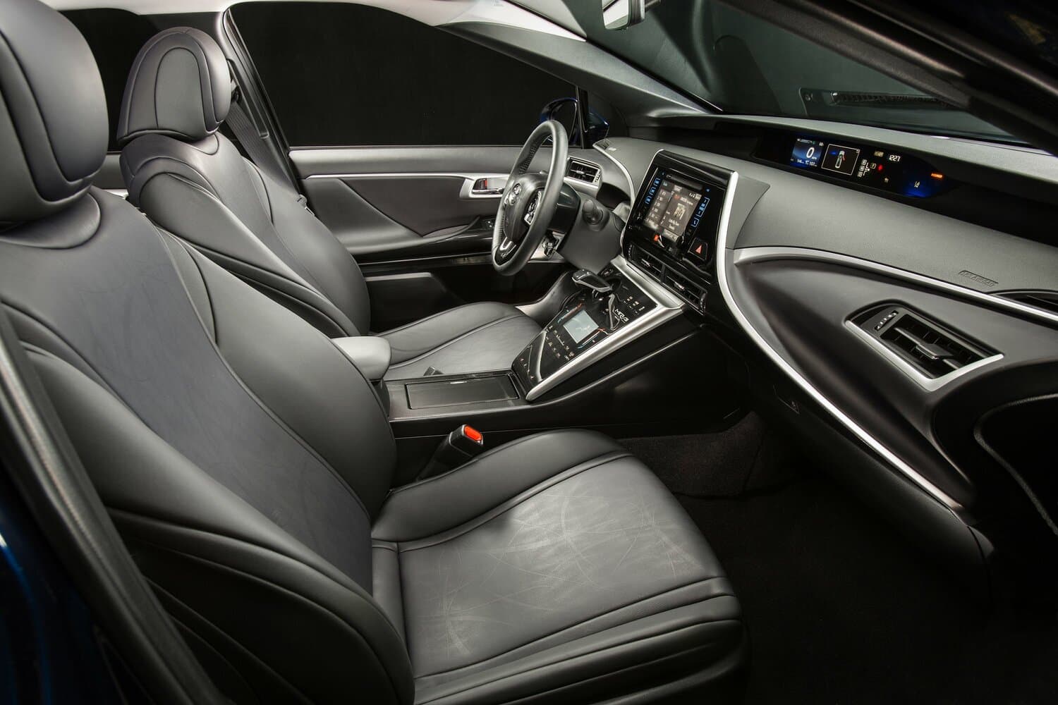 Toyota Mirai I Седан, фото 7