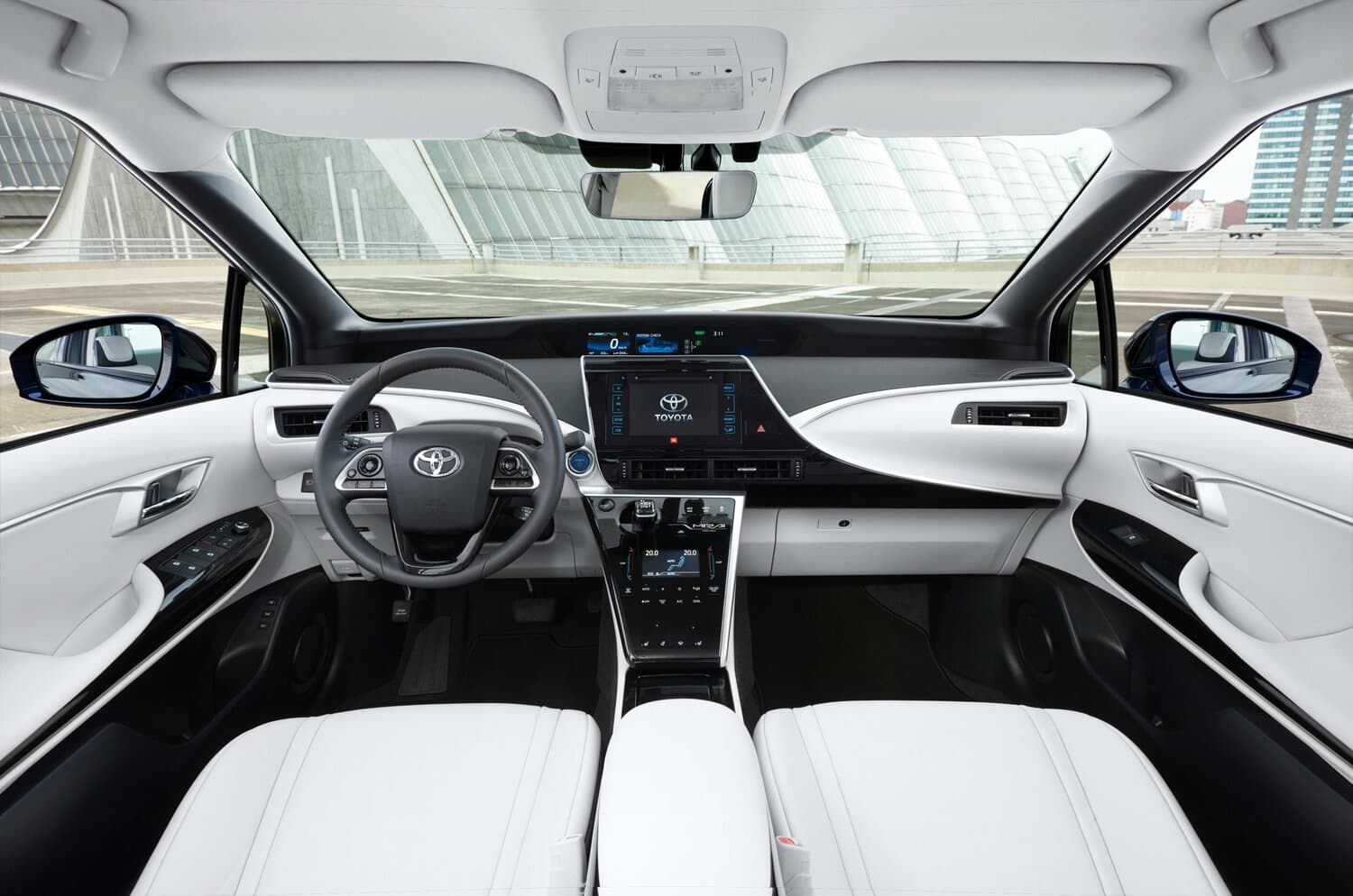 Toyota Mirai I Седан, фото 6