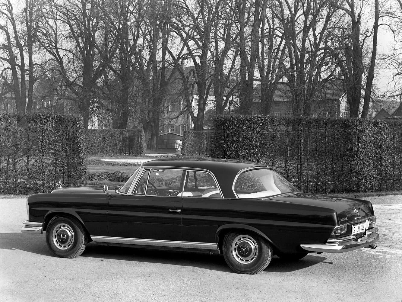 Mercedes-Benz W111 Купе, фото 3