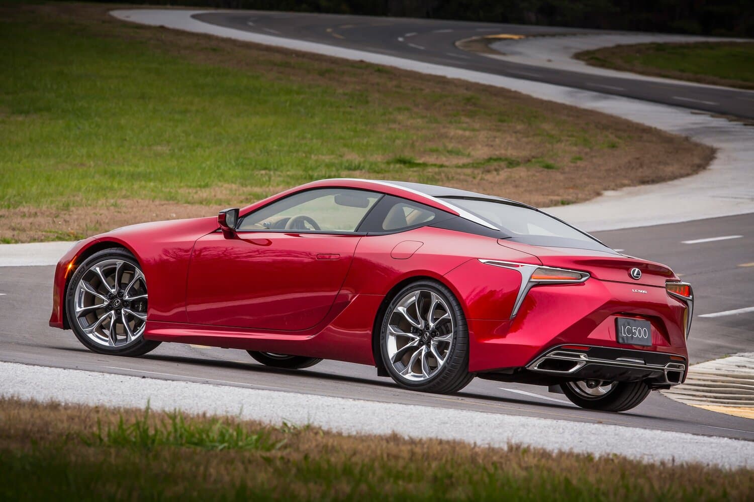 Lexus LC I Купе, фото 5