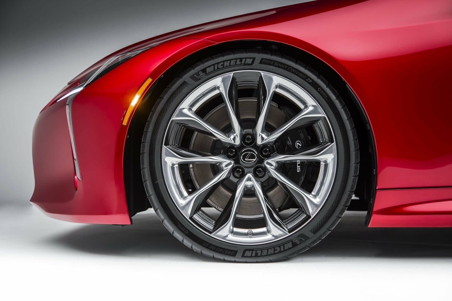 Lexus LC I Купе, фото 17
