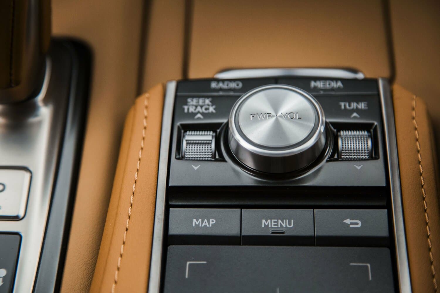 Lexus LC I Купе, фото 15