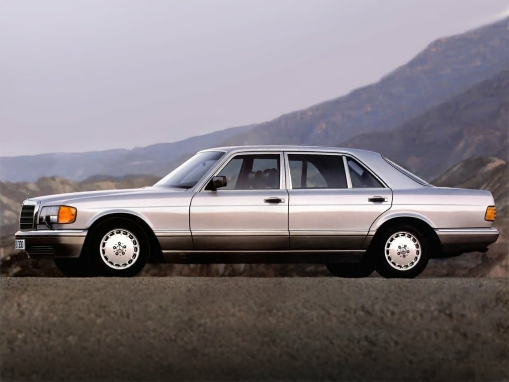 Mercedes-Benz S-Class II (W126) Рестайлинг Седан, фото 2