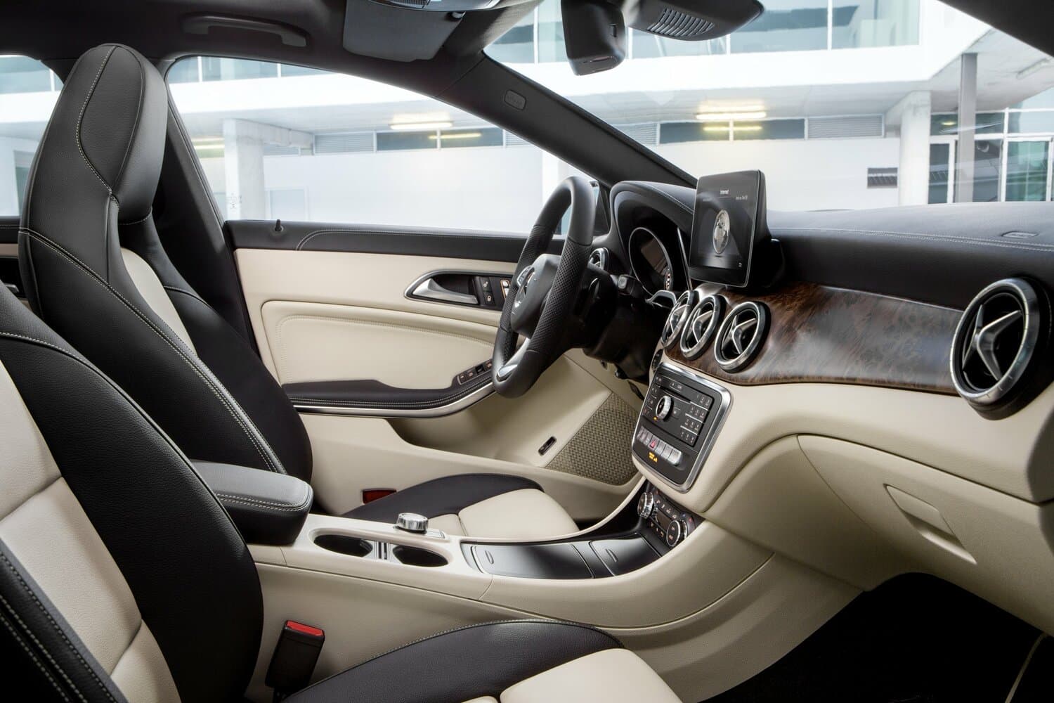 Mercedes-Benz CLA I (C117, X117) Рестайлинг Универсал 5 дв., фото 6