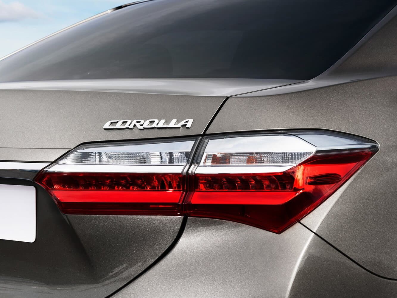 Toyota Corolla XI (E160, E170, E180) Рестайлинг 1 Седан, фото 8