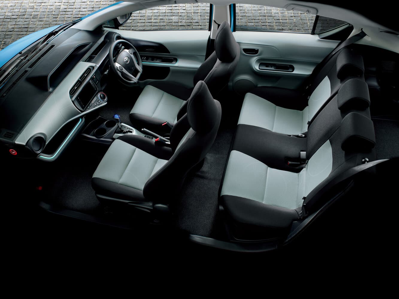 Toyota Aqua I Хэтчбек 5 дв., фото 8