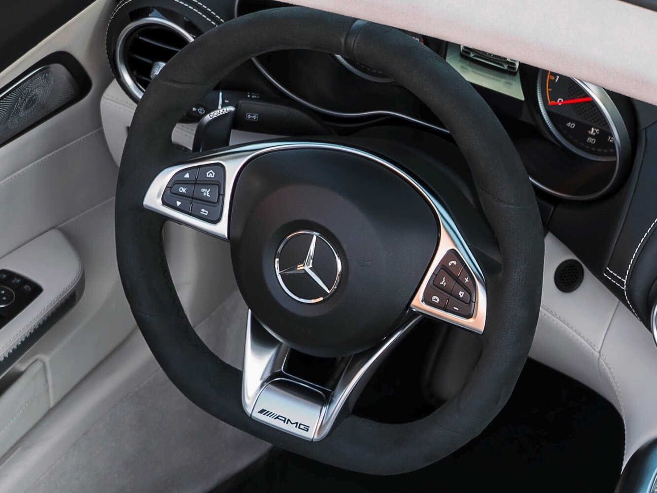 Mercedes-Benz AMG GT I Рестайлинг Родстер, фото 8