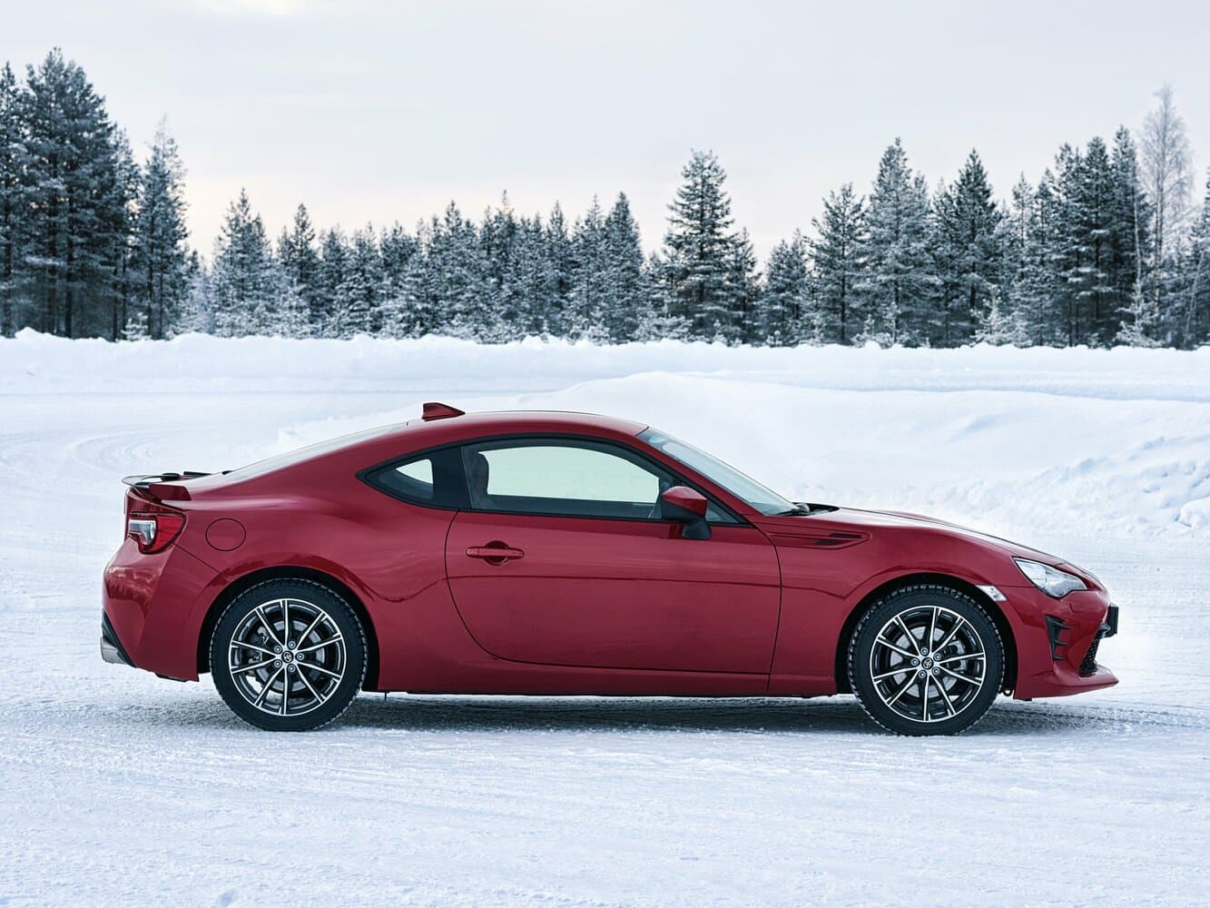 Toyota GT86 I Рестайлинг Купе, фото 2