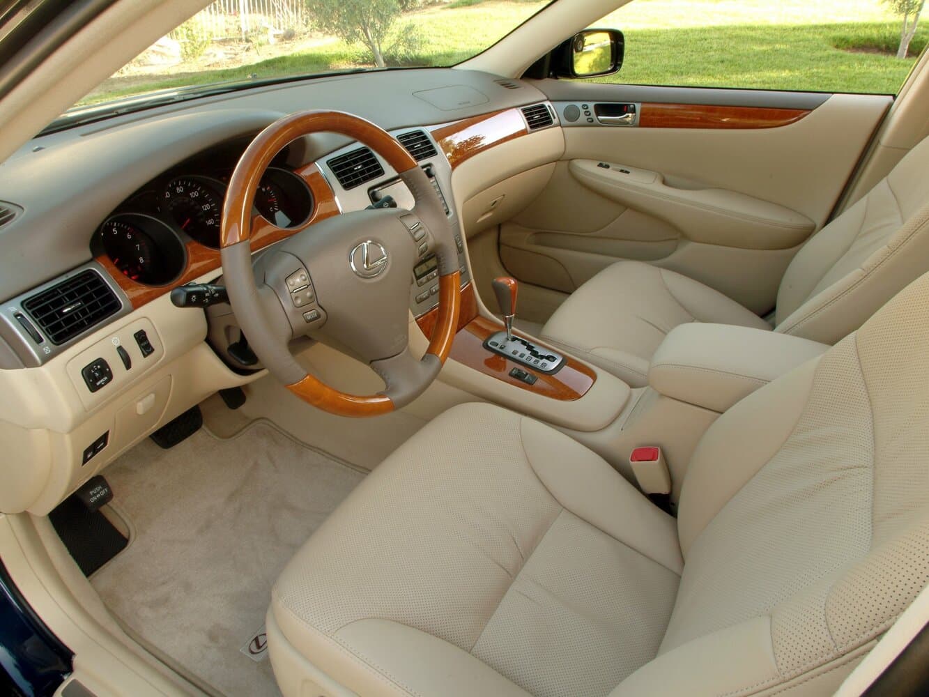 Lexus ES IV Рестайлинг Седан, фото 10