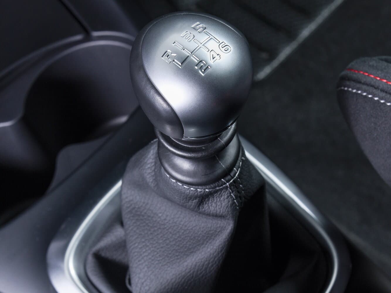 Toyota Yaris III Рестайлинг 2 Хэтчбек 5 дв., фото 10