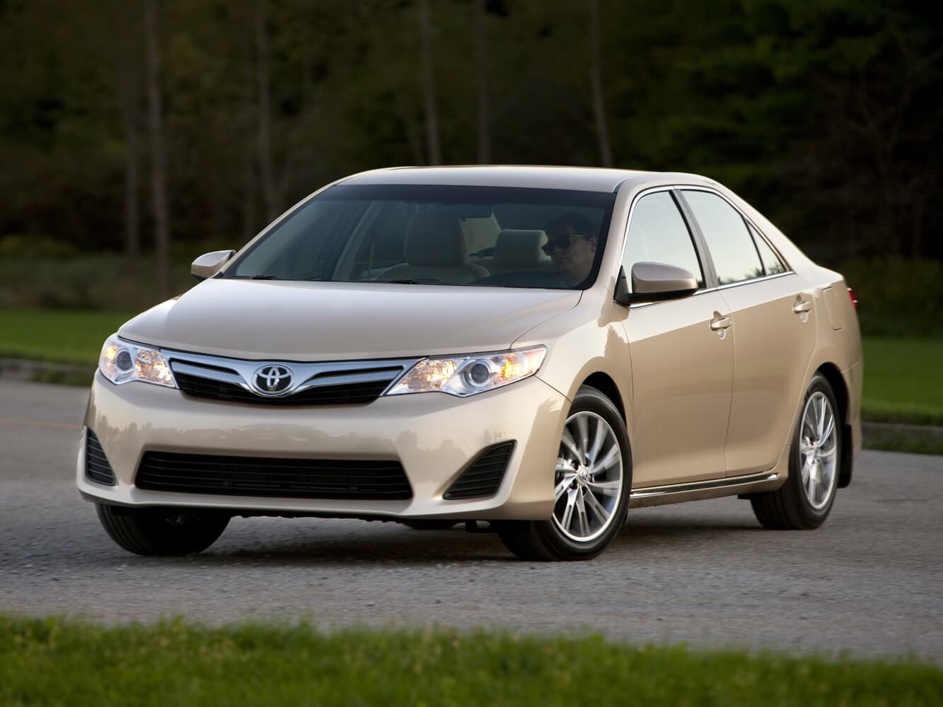 Toyota Camry VII (XV50) Седан US Market, фото 3