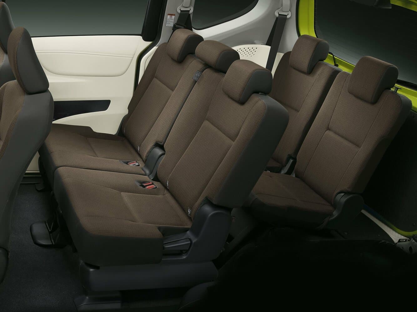 Toyota Sienta II Компактвэн, фото 5