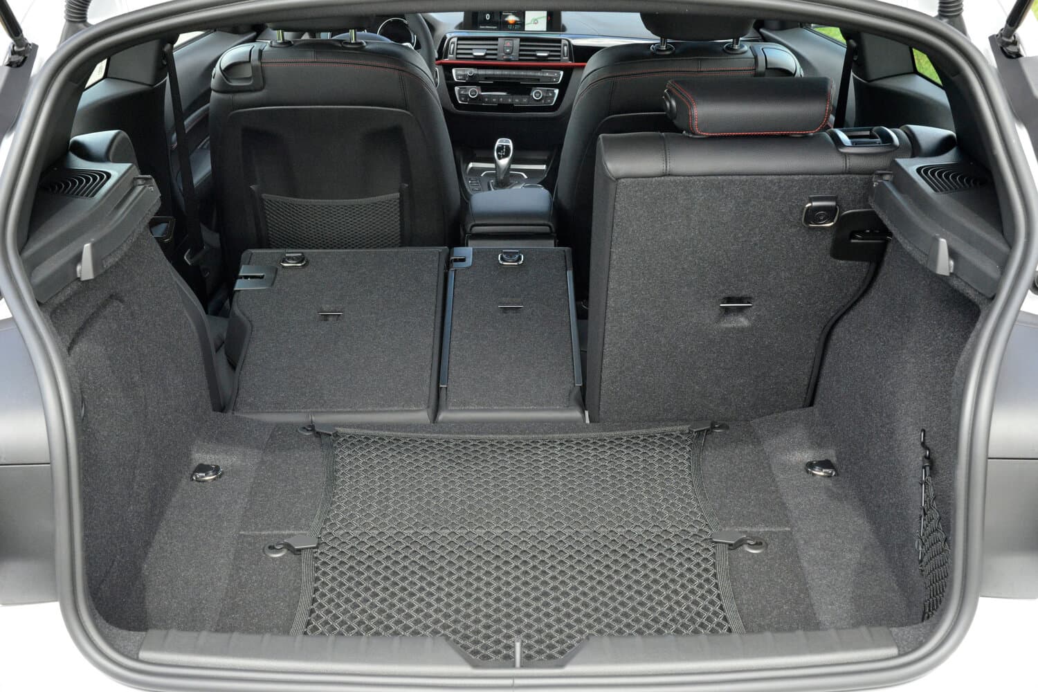 BMW 1 series II (F20/F21) Рестайлинг 2 Хэтчбек 3 дв., фото 11