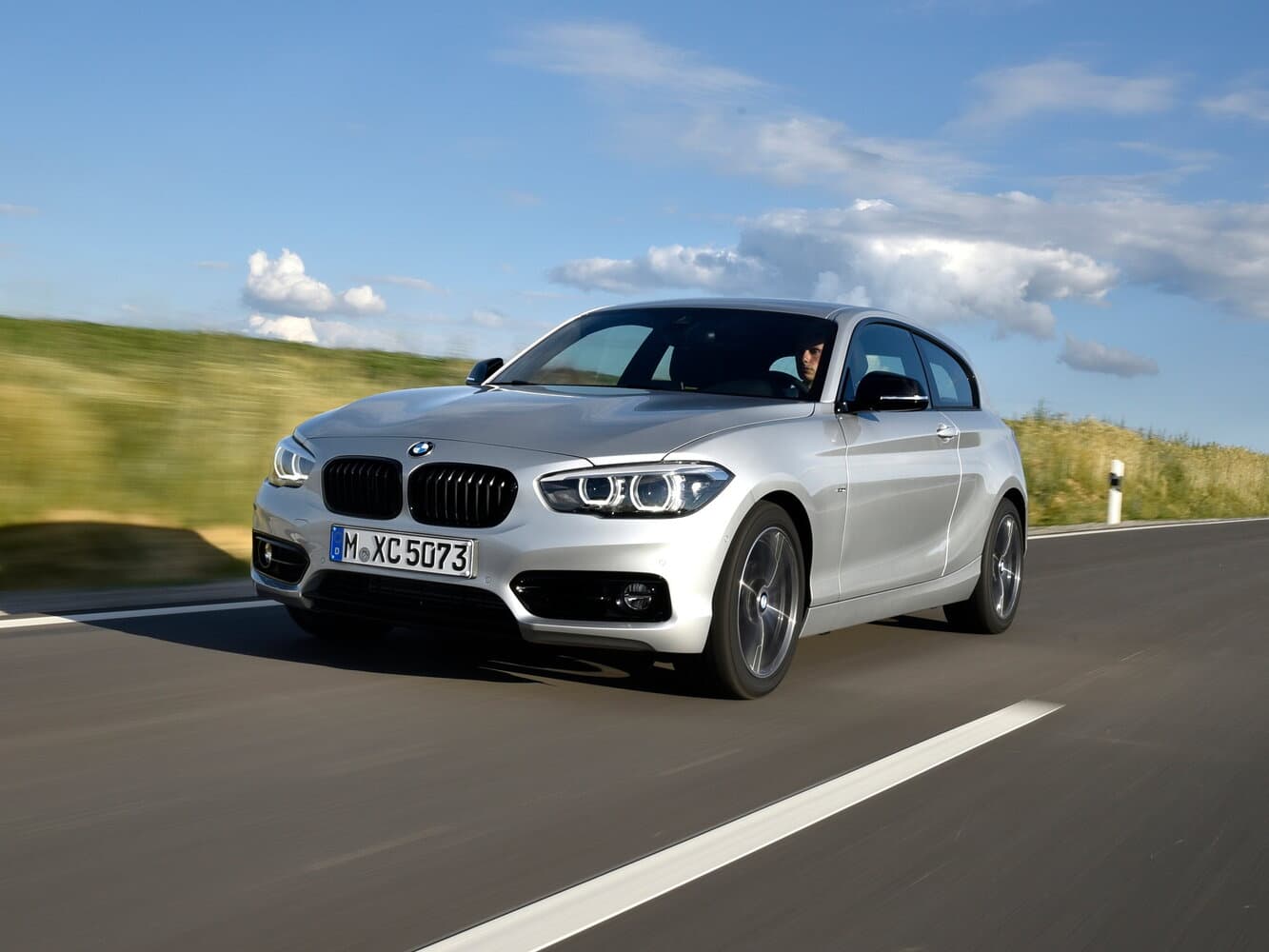 BMW 1 series II (F20/F21) Рестайлинг 2 Хэтчбек 3 дв.