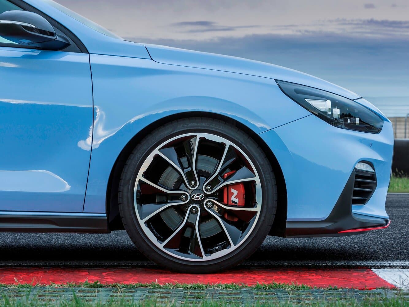 Hyundai i30 N I Хэтчбек 5 дв., фото 14