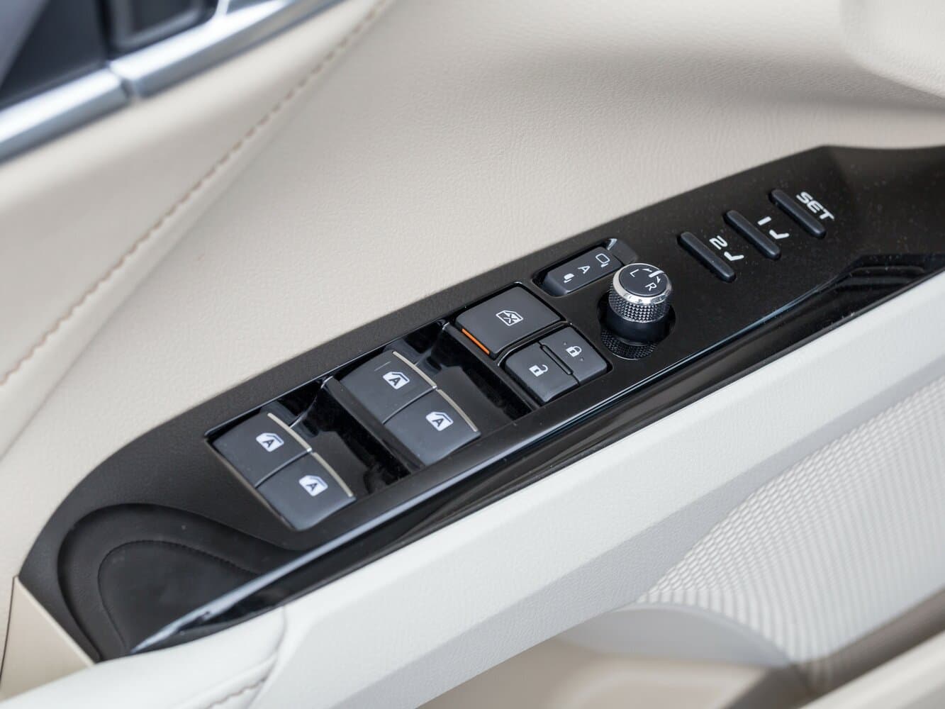 Toyota Camry VIII (XV70) Седан, фото 18