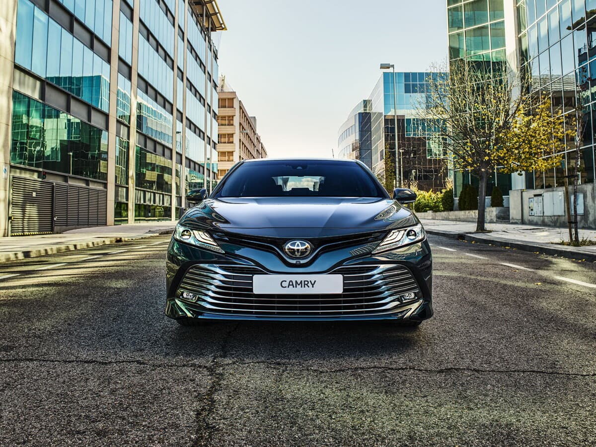 Toyota Camry VIII (XV70) Седан, фото 3