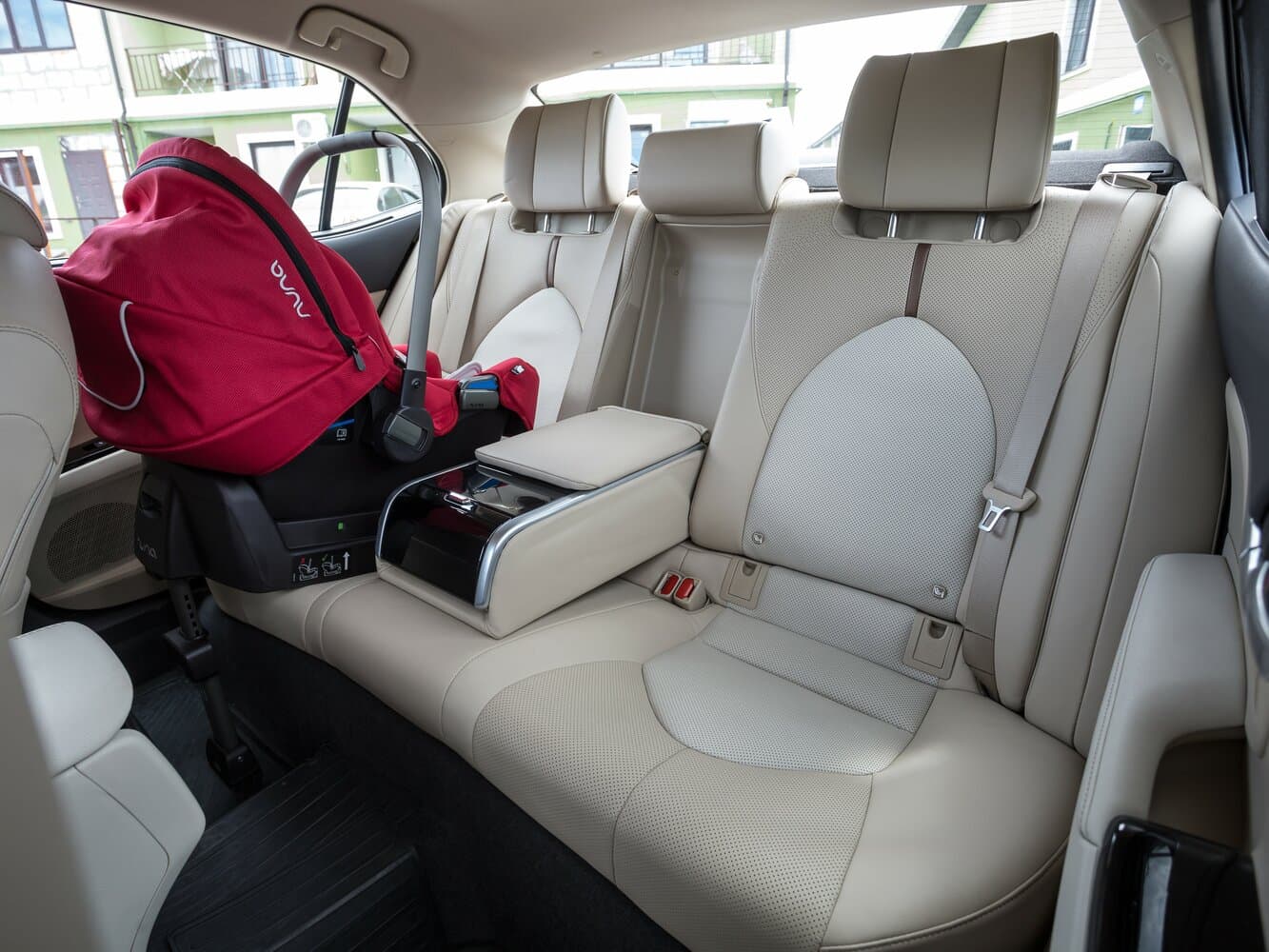 Toyota Camry VIII (XV70) Седан, фото 21