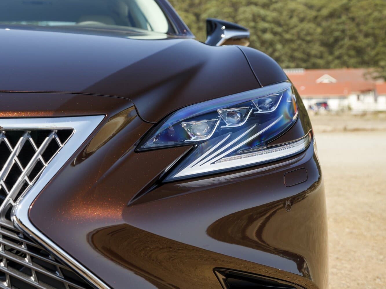 Lexus LS V Седан, фото 16