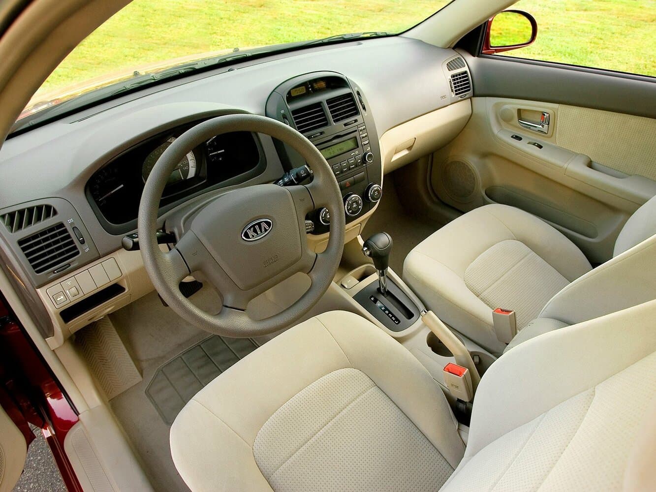 Kia Spectra II Седан, фото 9