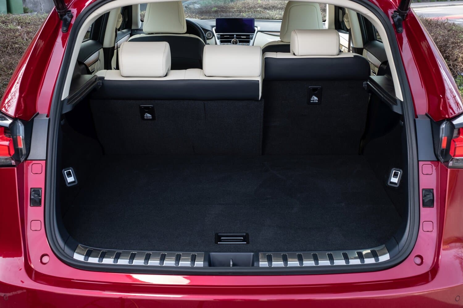 Lexus NX I Рестайлинг Внедорожник 5 дв., фото 16