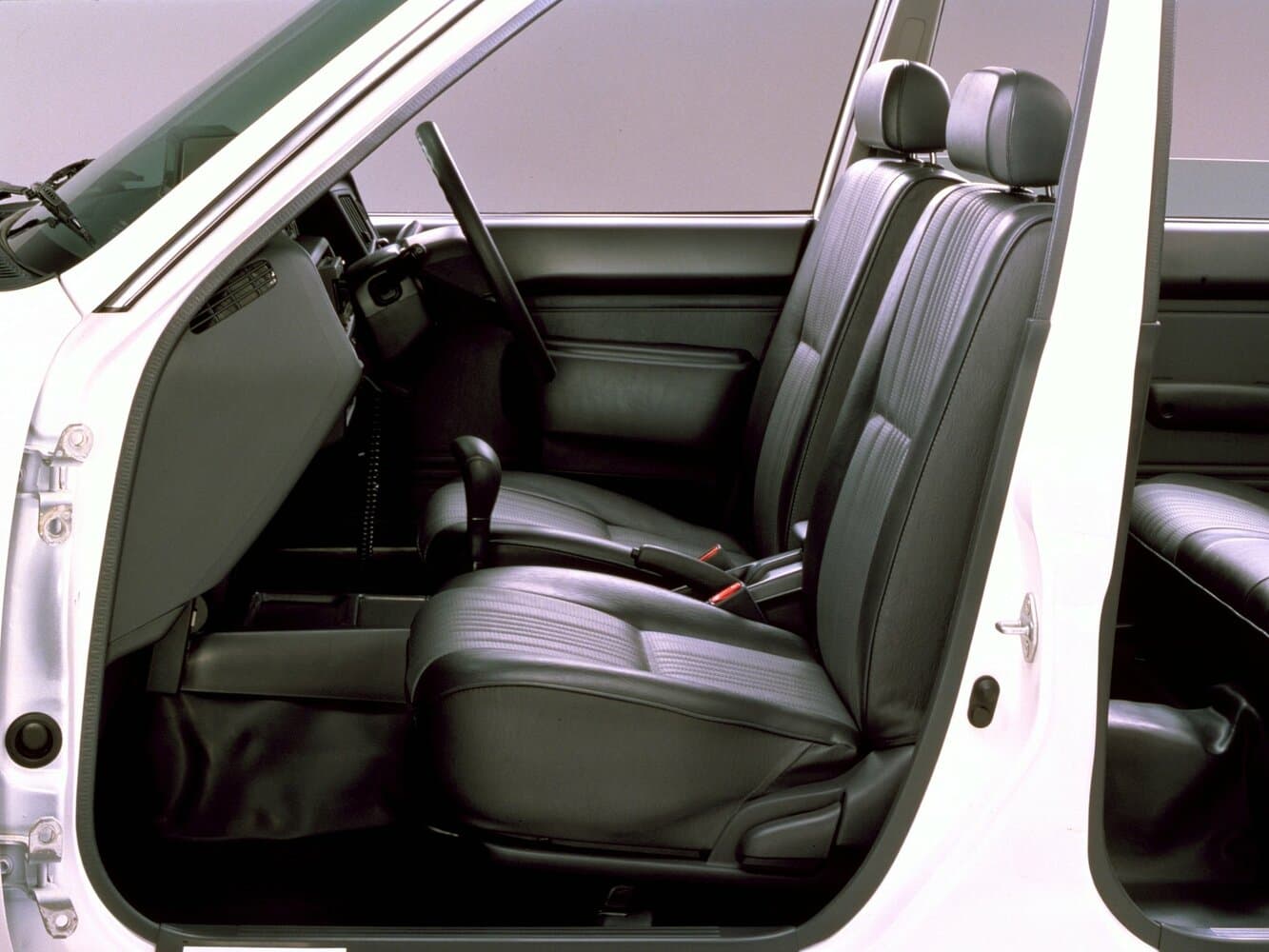 Toyota Comfort I Седан, фото 3