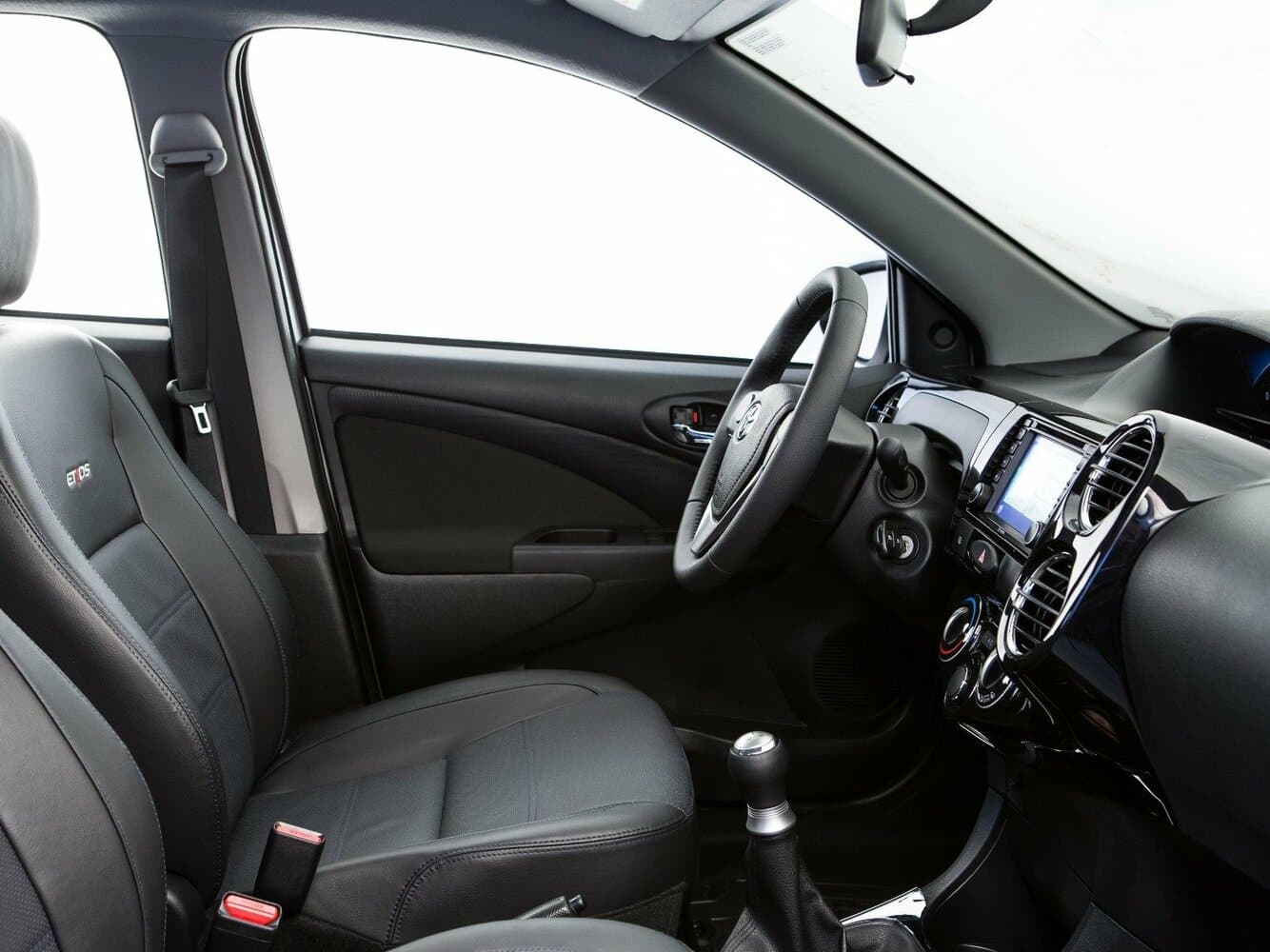 Toyota Etios I Хэтчбек 5 дв., фото 6