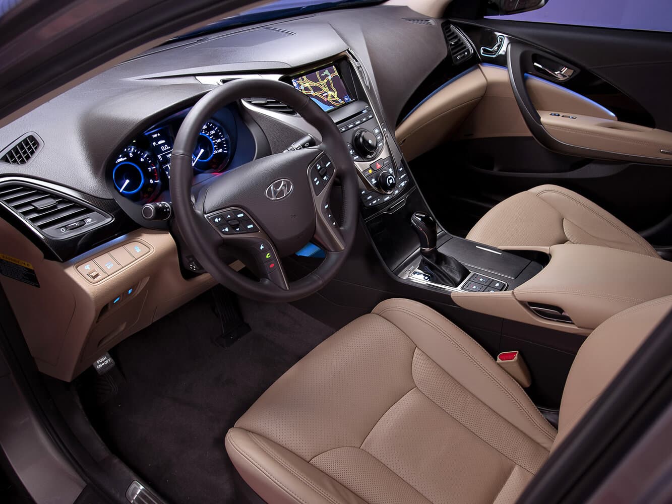 Hyundai Azera II Седан, фото 13