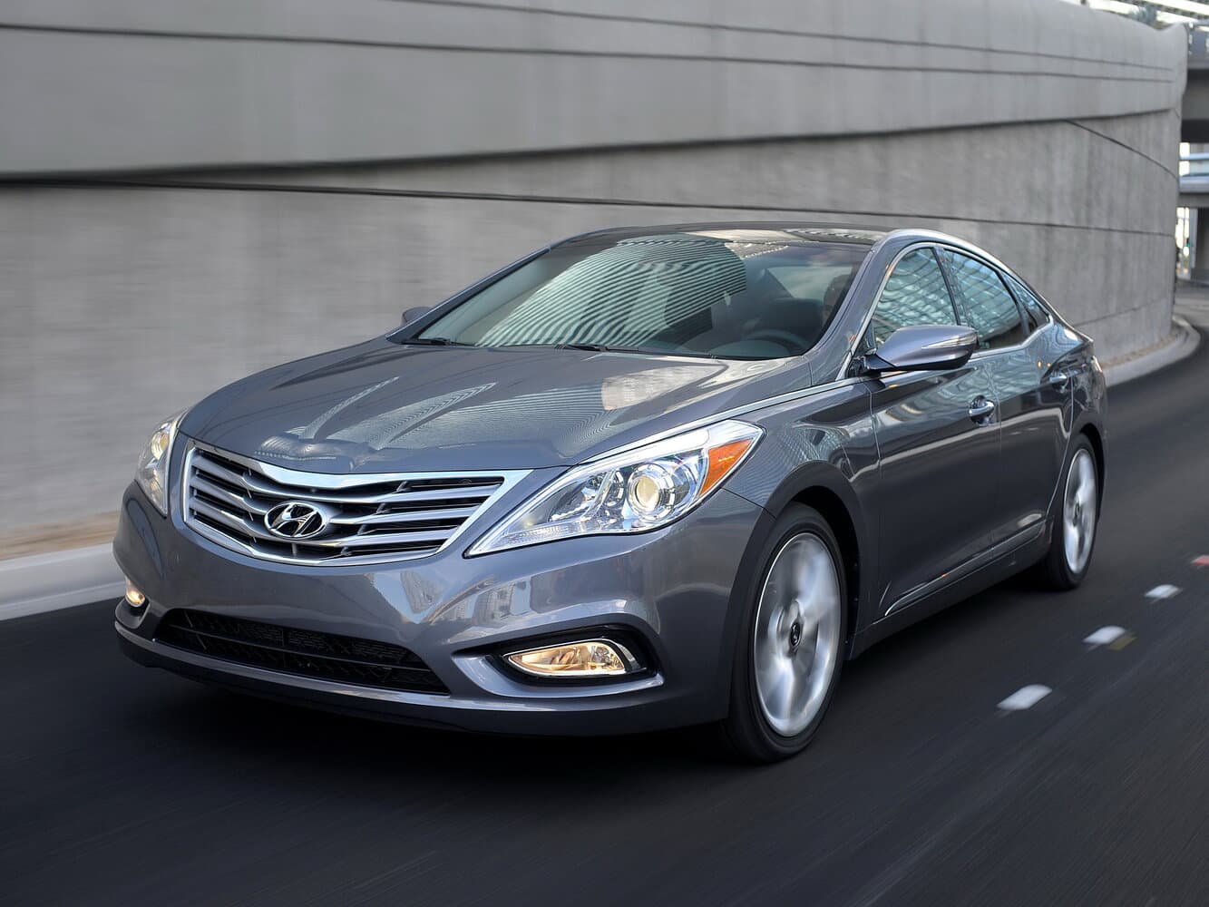 Hyundai Azera II