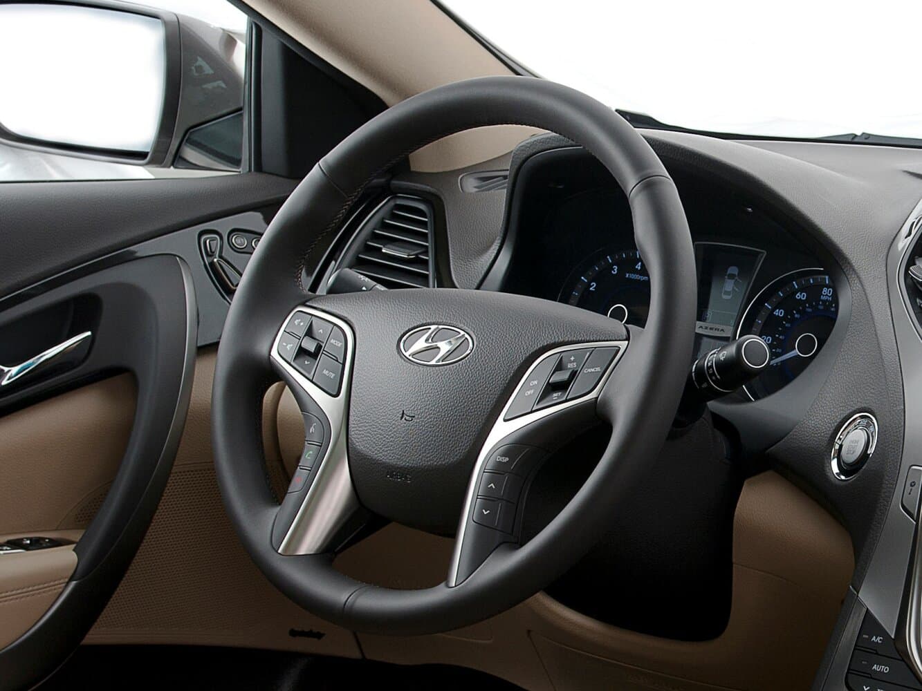 Hyundai Azera II Седан, фото 10