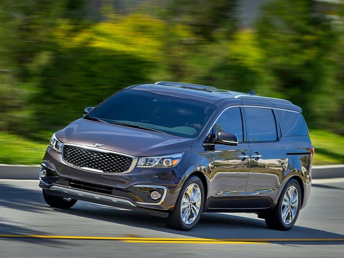Kia Carnival III