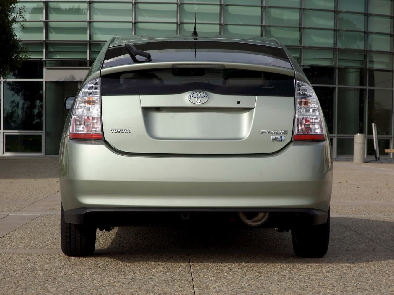 Toyota Prius II Рестайлинг (XW20) Лифтбек, фото 4
