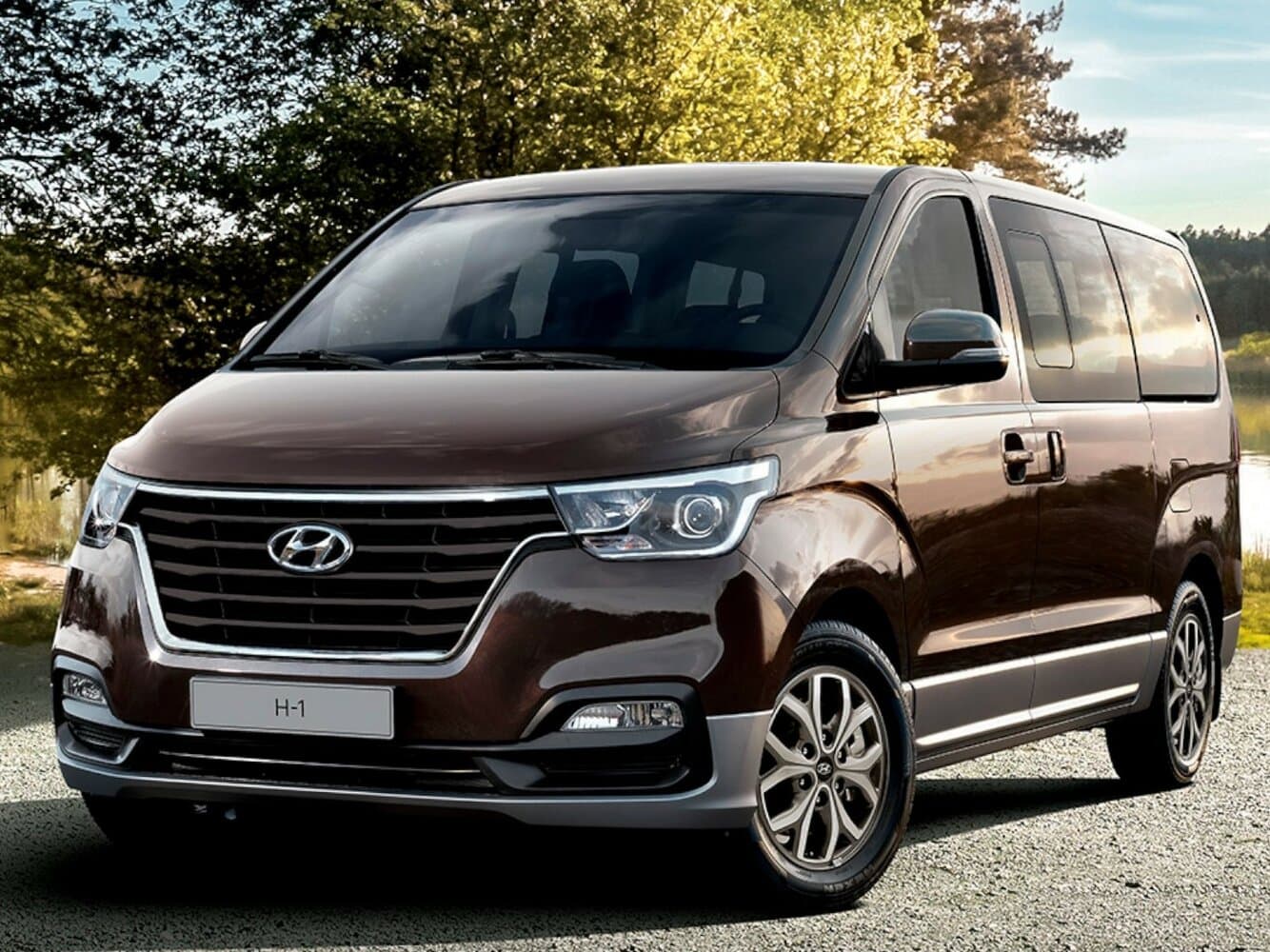 Hyundai H-1 II Рестайлинг 2 Минивэн, фото 2