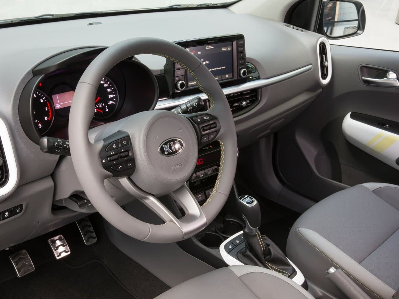 Kia Picanto III Хэтчбек 5 дв. X-line, фото 10