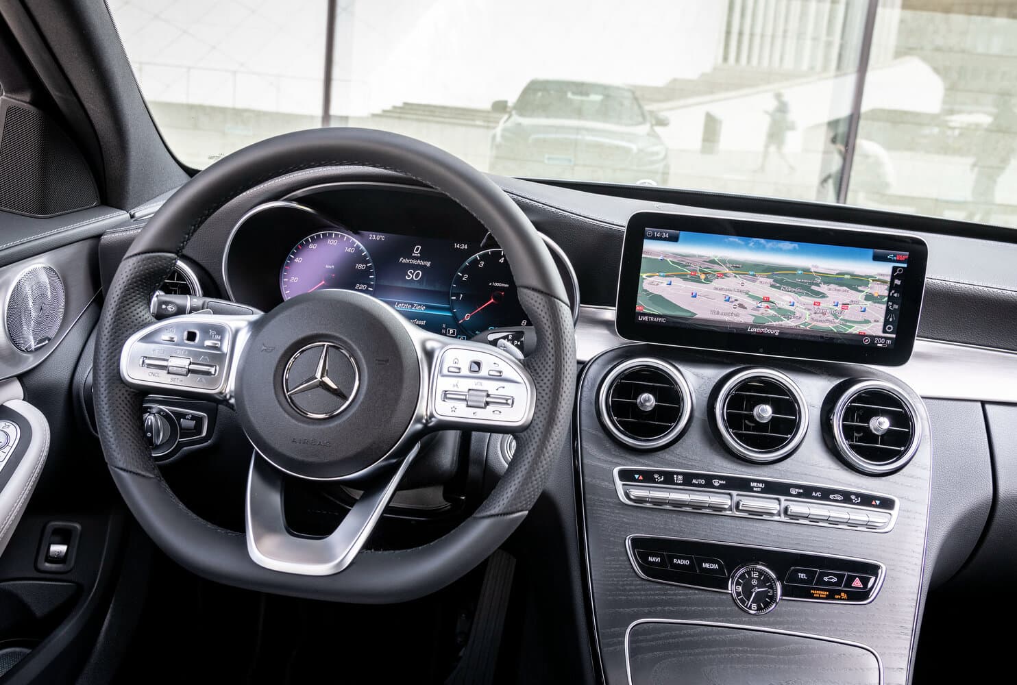 Mercedes-Benz C-Class IV (W205) Рестайлинг Седан, фото 9