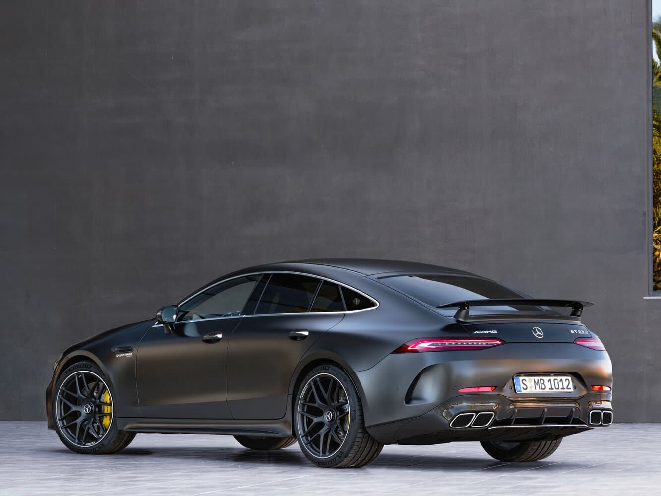 Mercedes-Benz AMG GT I Рестайлинг Лифтбек, фото 5