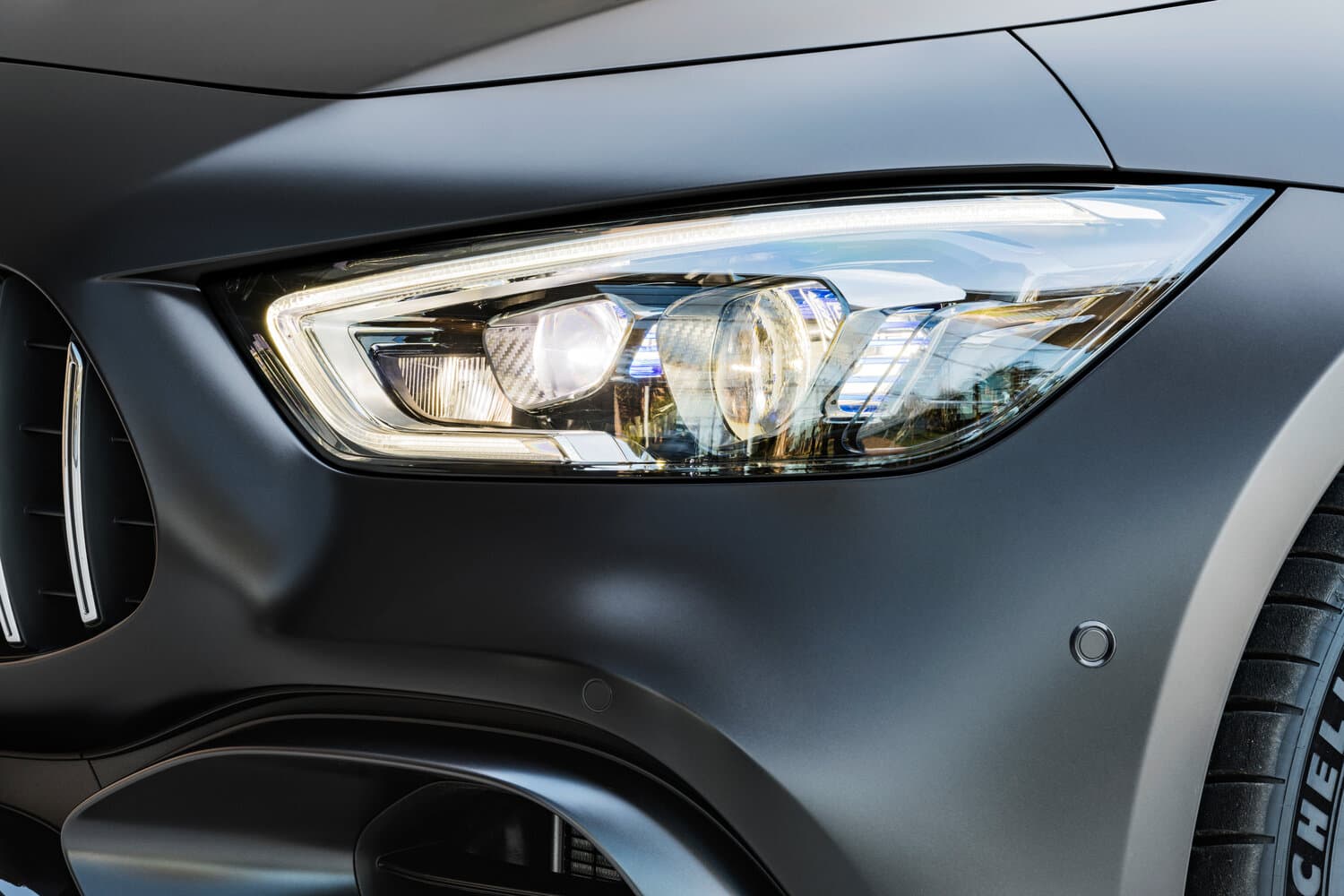 Mercedes-Benz AMG GT I Рестайлинг Лифтбек, фото 15