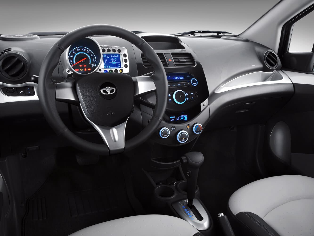 Daewoo Matiz Creative M300 Хэтчбек 5 дв., фото 9