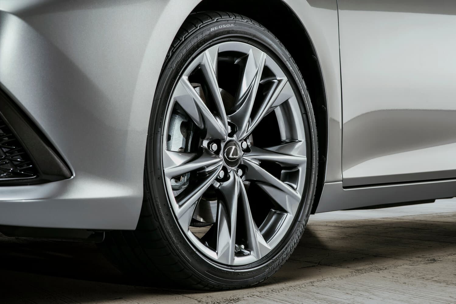 Lexus ES VII Седан, фото 19